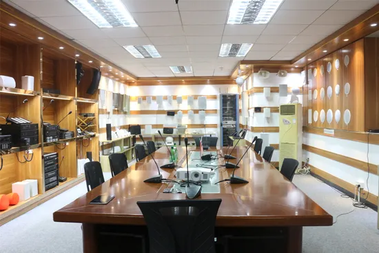 블랙/블루/실버 색상의 5.25인치 풀 레인지 우퍼가 장착된 야외용 트롤리 블루투스 휴대용 스피커